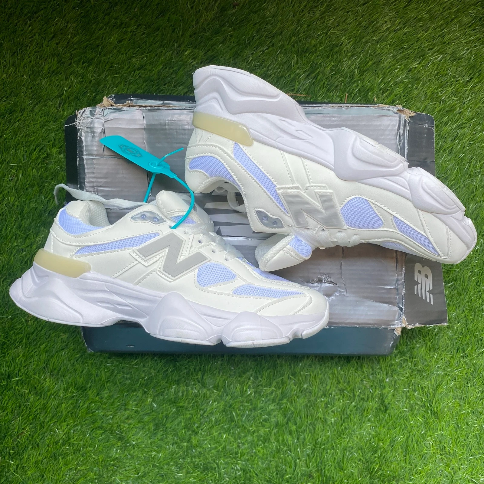 New Balance 9060 Blancas | Talla 39 | Nuevas | Con Caja